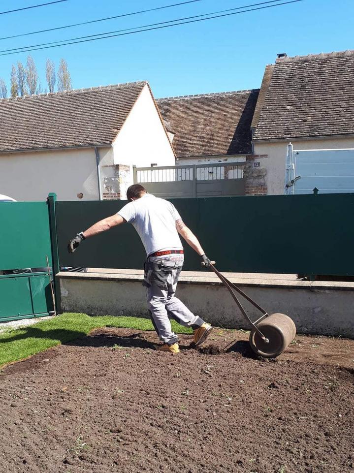 Entretien de jardin Montereau-Fault-Yonne 